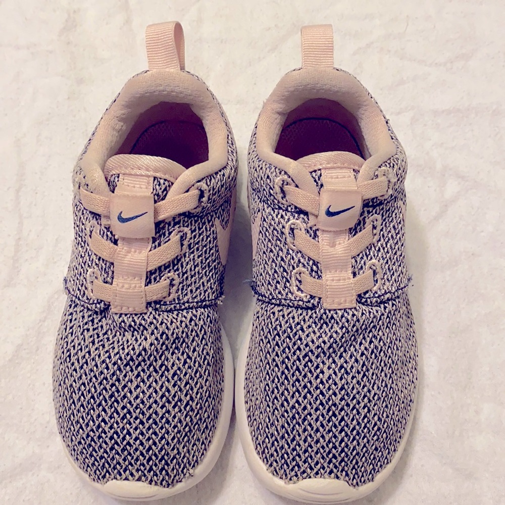 Nike, Roshe, One, toddler, shoes, Pink, size 9C